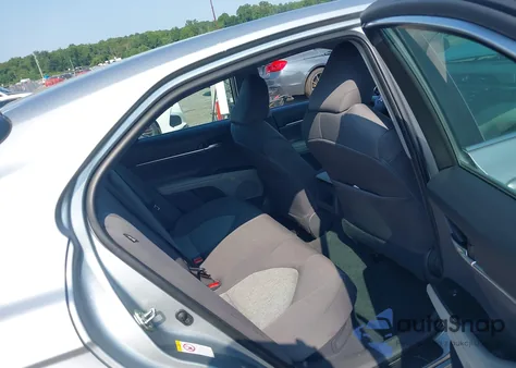 2018 Toyota Camry Le из США, поврежденный, VIN 4T1B31HK9JU506976